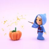 相続手続きをイメージした魔法使いとカボチャの粘土細工